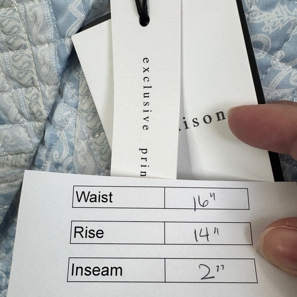 En Saison Quilted Shorts Blue - Picture 11 of 11